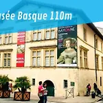 Apartman Izabel Etxea *