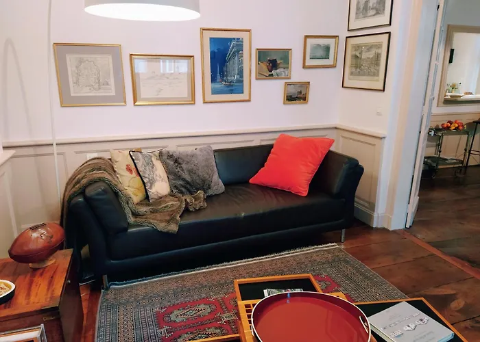 Izabel Etxea 巴约讷